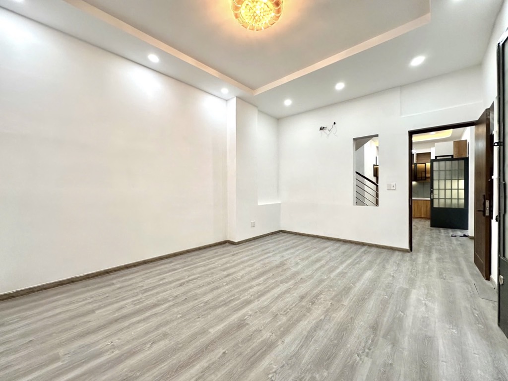 Hẻm xe hơi , 𝙉𝙂𝙐𝙔Ễ𝙉 𝘿𝙐𝙔 𝘿ƯƠ𝙉𝙂 , ngay chợ AN ĐÔNG , vài bước ra mặt tiền đường - Ảnh 2